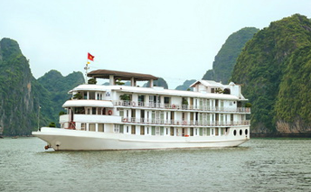 Du thuyền La Vela Classic