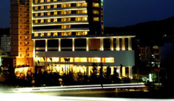 Khách sạn Royal Lotus Hạ Long